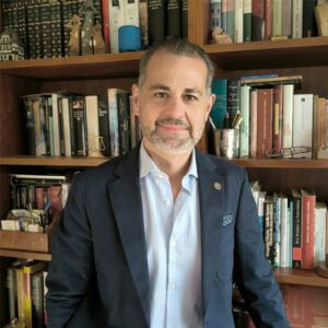 ROBERTO FERNÁNDEZ MUÑOZ