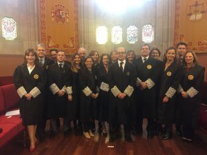 Barrientos junto a los nuevos jueces que han jurado el cargo TSJC
