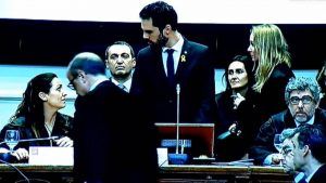 Fiscales y jueces abandonan un acto en el que Torrent alude a los presos políticos