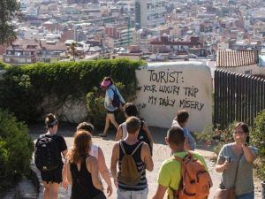 La regulación municipal de las viviendas de uso turístico: el gran salto al vacío