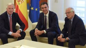 Malestar en el TS por las declaraciones del Gobierno a favor de la libertad de los presos La Fiscalía General del Estado asegura que no ha impartido nuevas instrucciones a los fiscales que investigan en el Tribunal Supremo el 'procés'