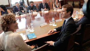 Pablo Casado se reune con jueces y fiscales