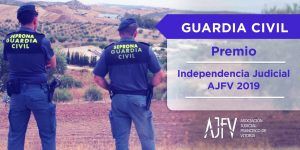 AJFV premia a la Guardia Civil por su colaboración con la Justicia y lealtad con el Estado de Derecho