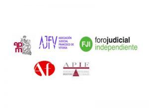 Casi todas asociaciones jueces y fiscales